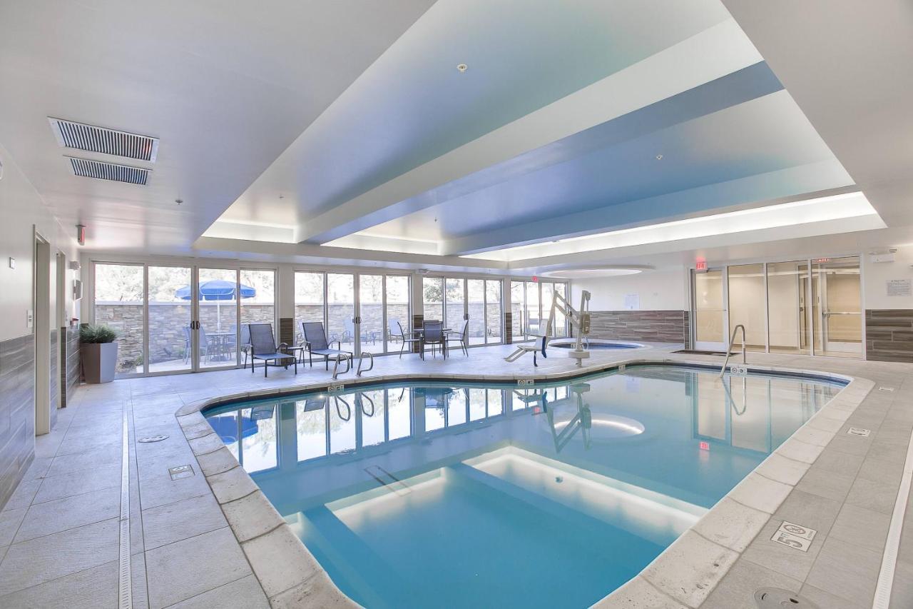 Fairfield Inn & Suites By Marriott Wichita East Екстериор снимка