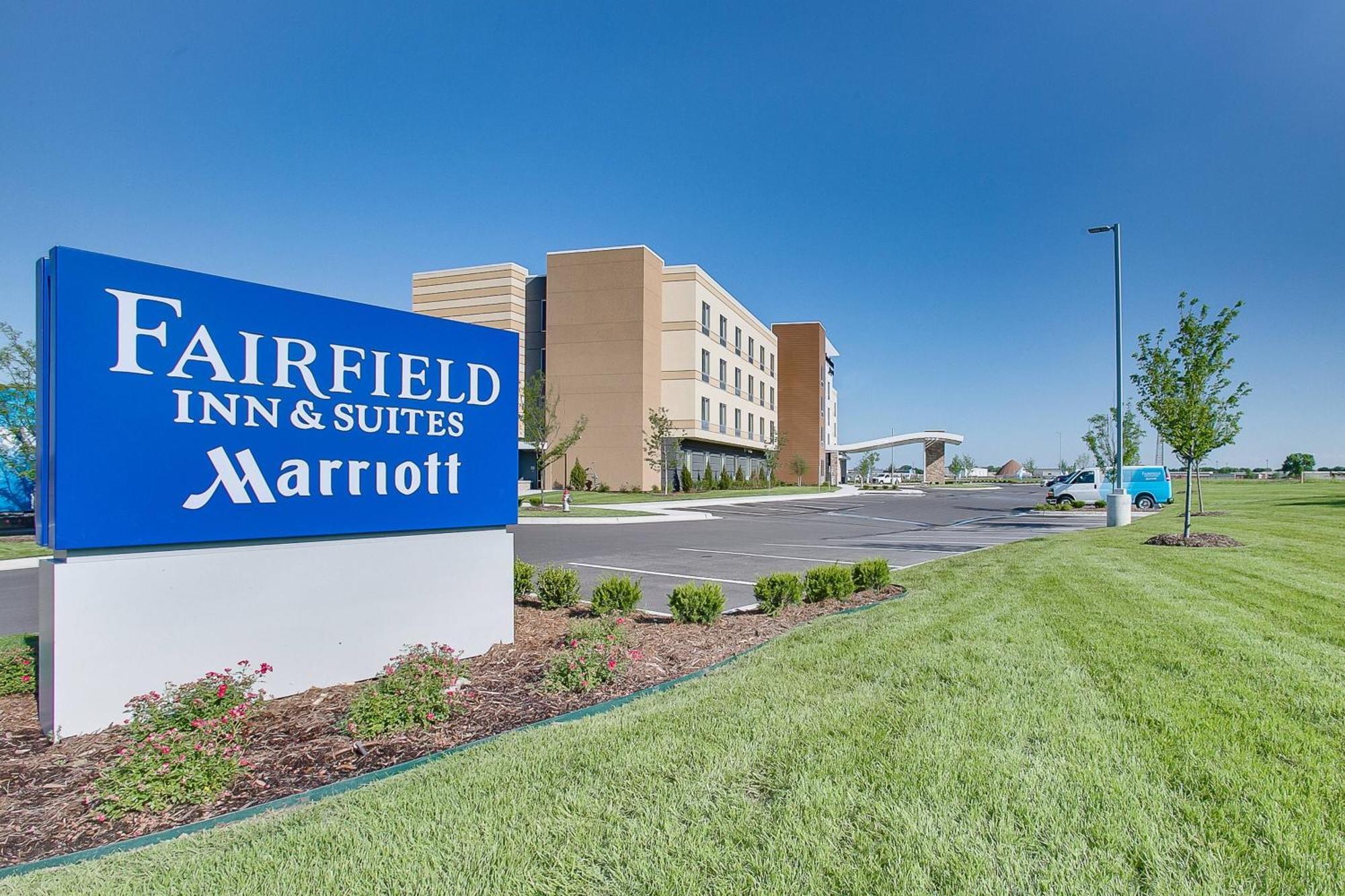 Fairfield Inn & Suites By Marriott Wichita East Екстериор снимка